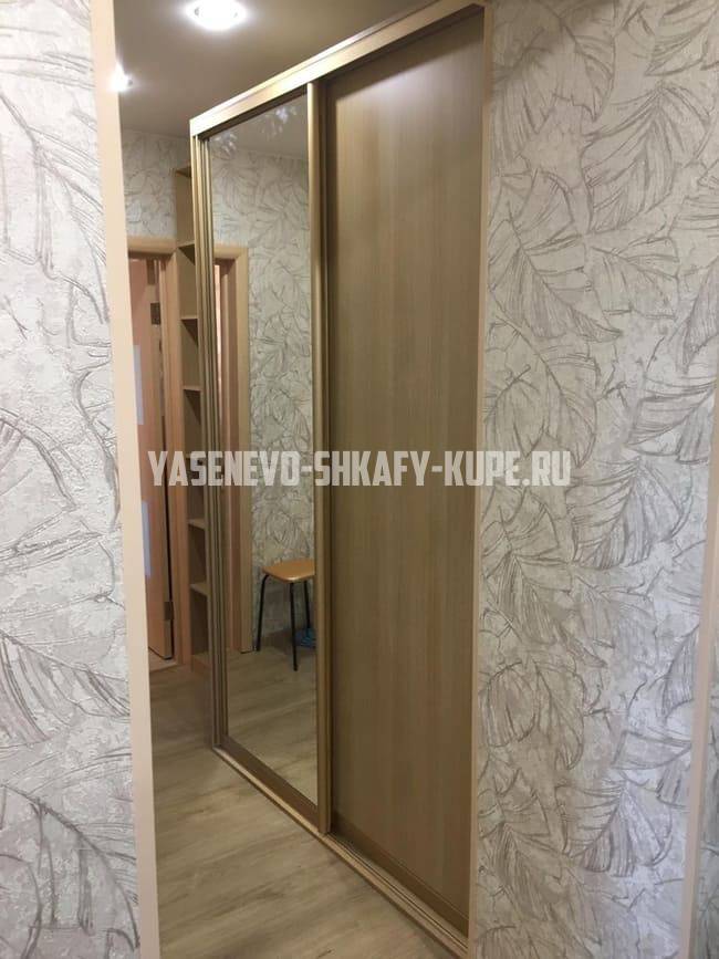 Шкафы для прихожей Ясенево